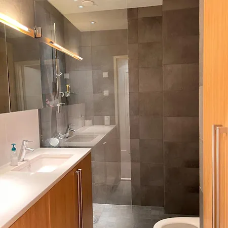 Punavuori 40m2 Entire Flat Helsingfors